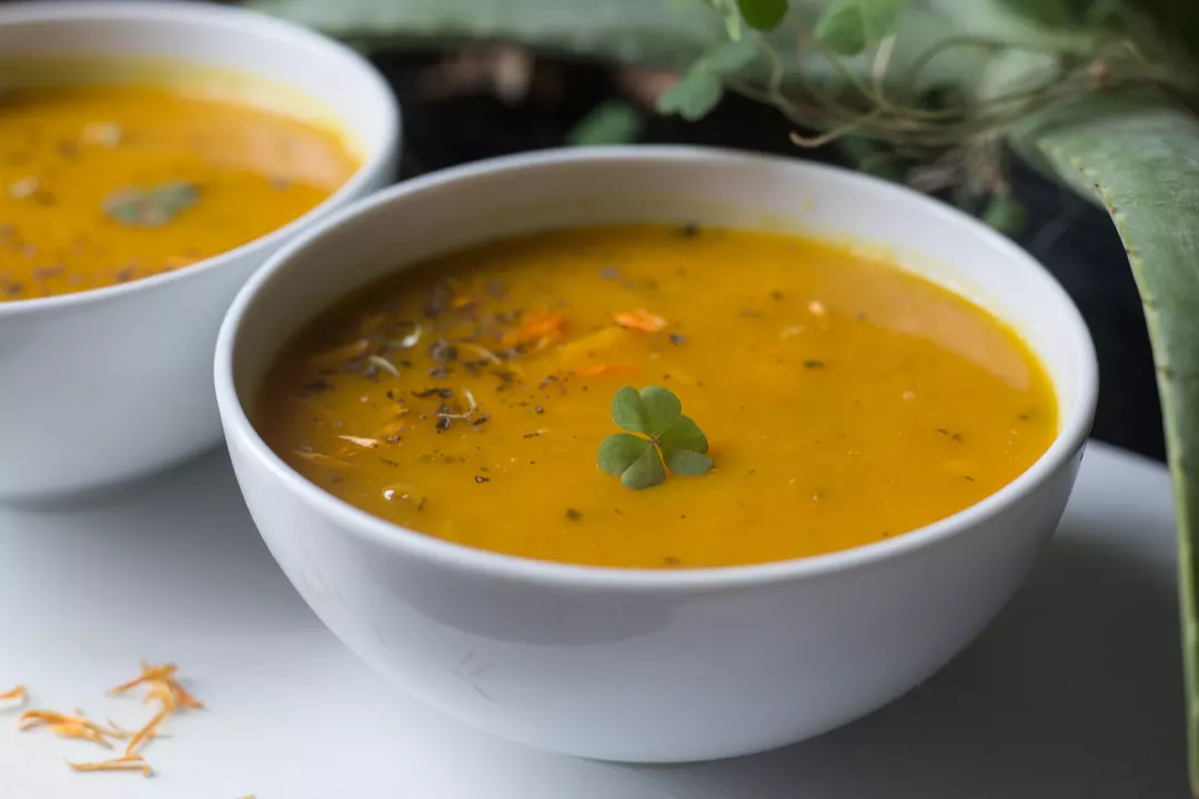 Recipe: Pumpkin Soup with Wood Sorrel Leaves