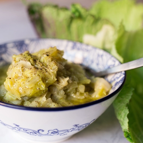 Super hot cabbage soup