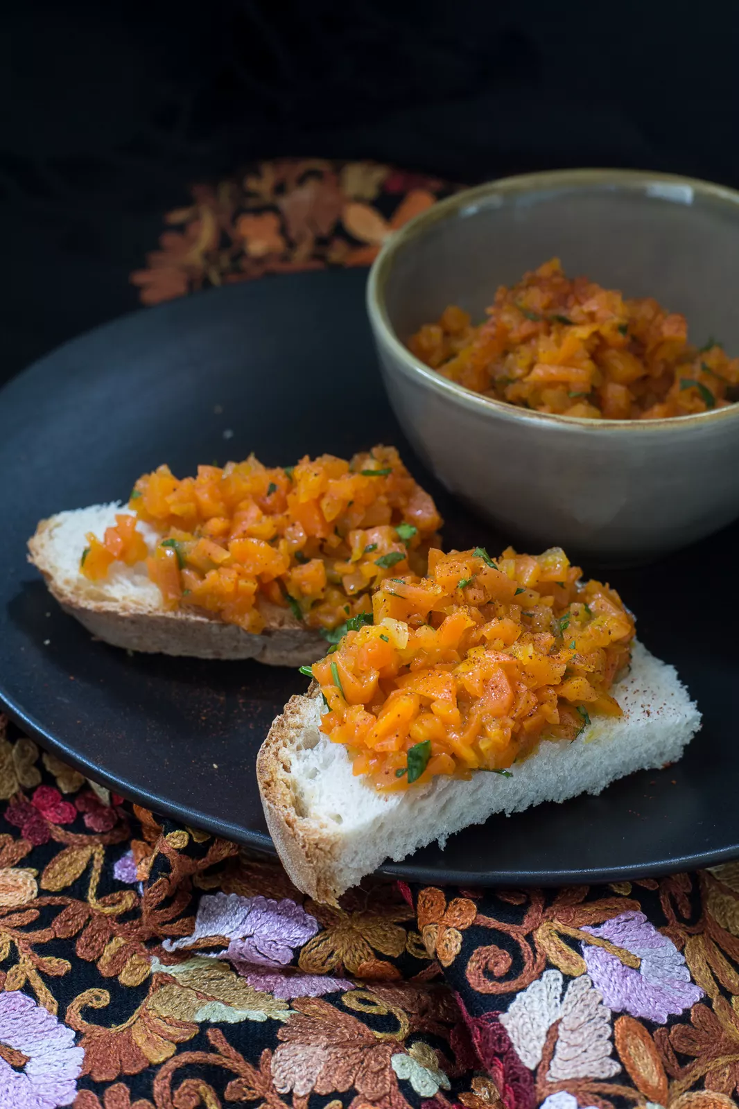 Recipe: Bruschetta with Spicy Carrot Pesto - 1