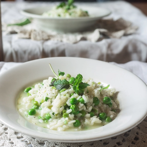 Venetian rice with fresh pea called "risi e bisi"