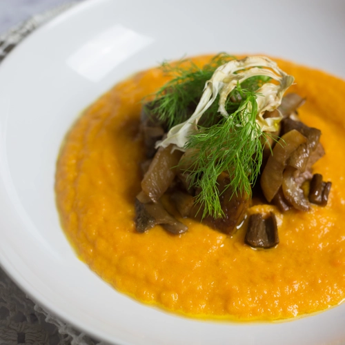 Braised mushroom tempeh with apple and carrot puree