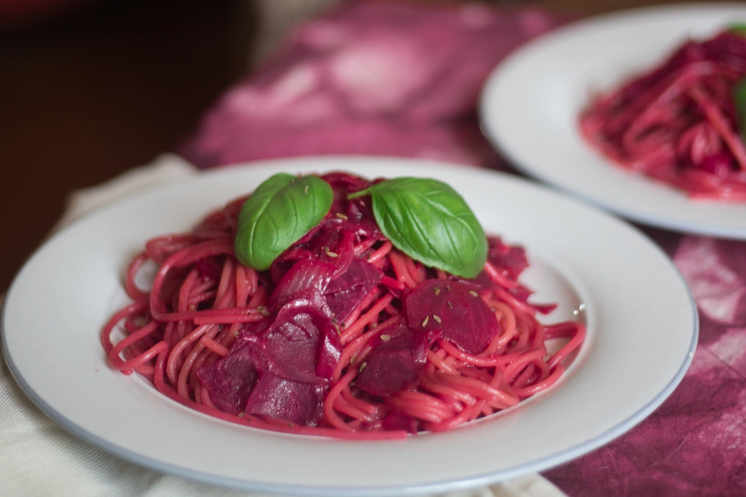 Recipe: Pink hot spaghetti