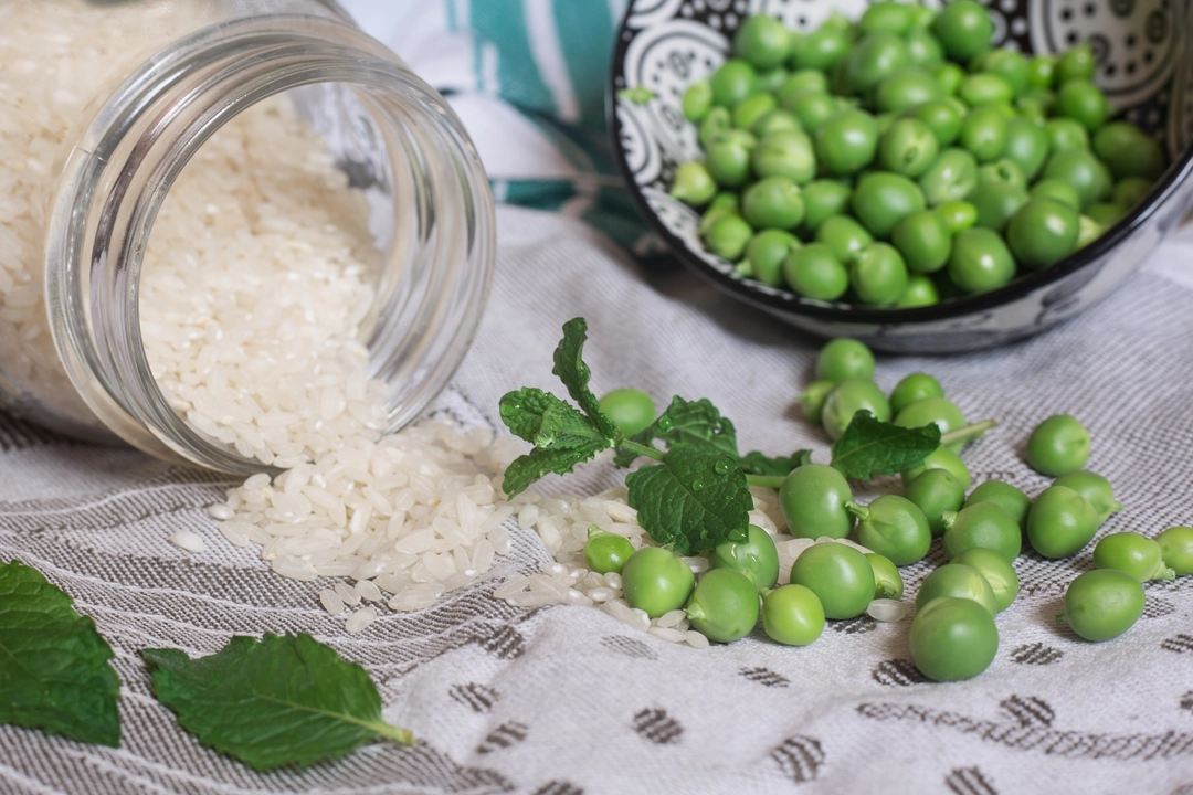 Recipe: Venetian rice with fresh pea called "risi e bisi" - 2