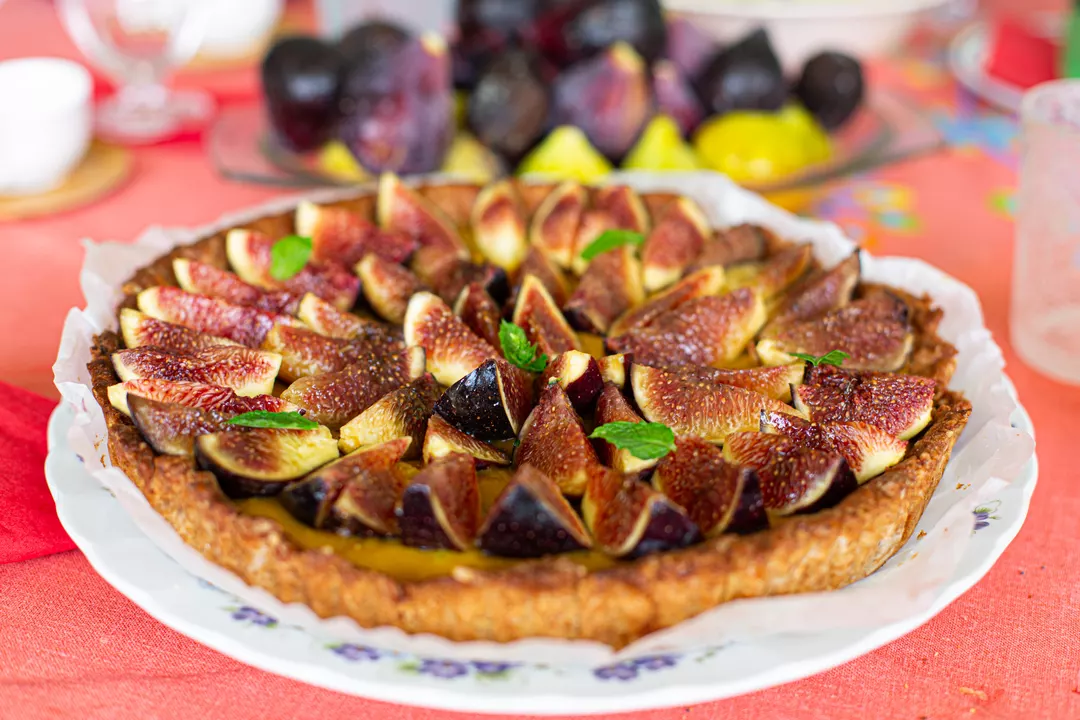 Recipe: Fig and Hazelnut Tartlets with Vegan Custard - 1