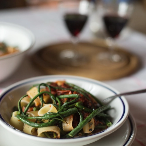 Super yummy Italian pasta with "cornetti" vegetable and sea lattuce souce 