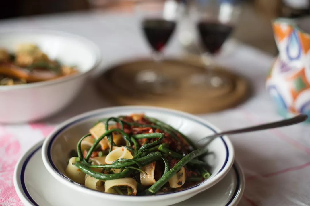 Recipe: Pasta with Yardlong Beans and Sea Lettuce Sauce