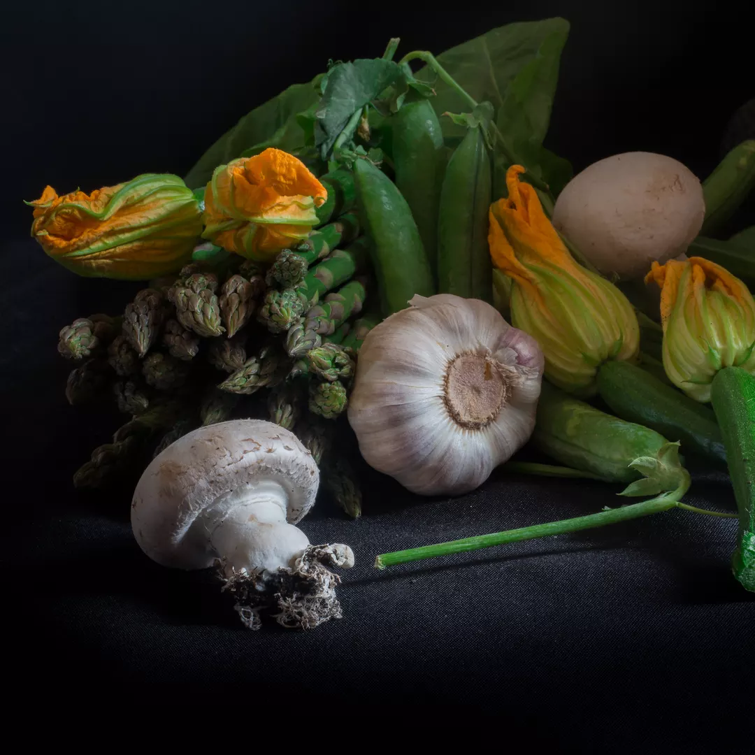 Recipe: Courgette Spaghetti with Raw Mushroom Sauce - 1