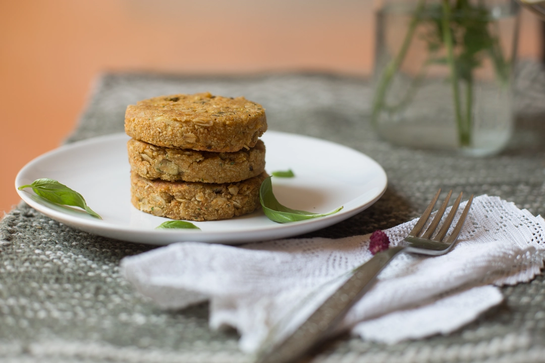 Ricetta: Mini burger di zucca, patata e fiocchi d'avena