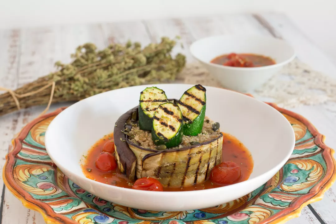 Recipe: Plant-Based Barbecue with Spelt Couscous and Cold Tomato Soup