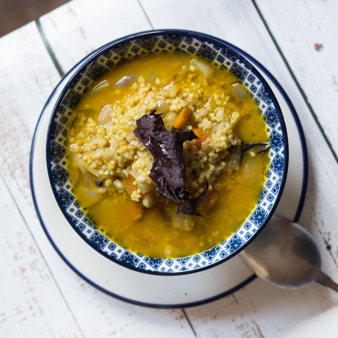 Ricetta: Zuppa di zucca e porro, con miglio, orzo e shiso - 1