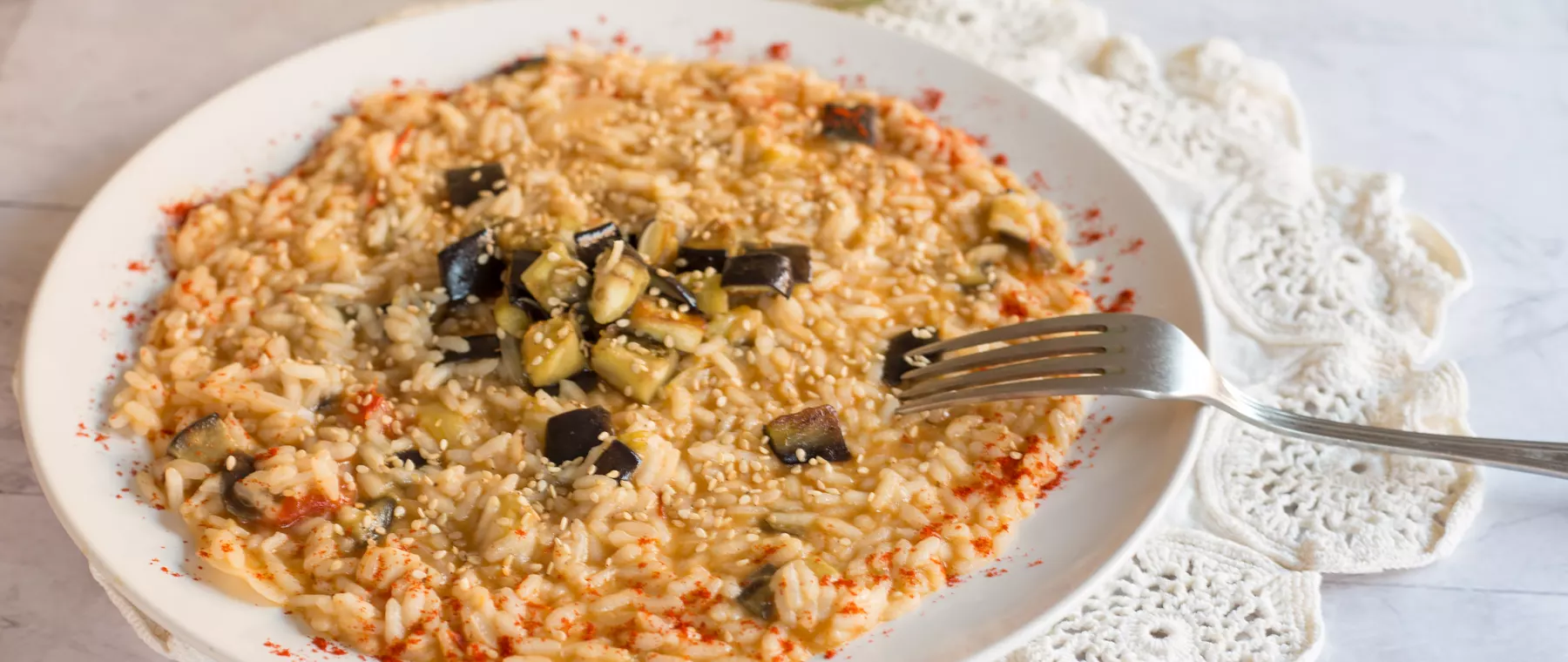 Ricetta: Risotto della transizione stagionale con melanzane e paprika fumè