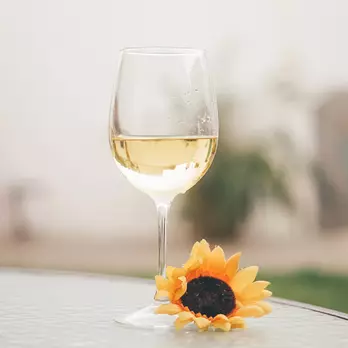 Immagine di White wine