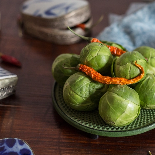 Brussels sprouts and mountain potatoes 